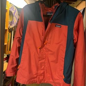 PATAGONIA BOYS 3 in 1 JACKET SNOWBOARD SKI WINTER WATERPROOF COAT MENS XS?